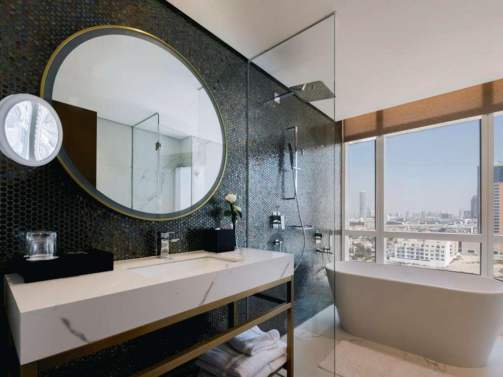 Moevenpick Hotel Jumeirah Village Triangle Dubai Exterior foto